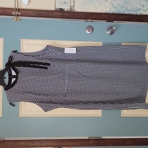 Nice! NWT Eloquii B & W sleeveless bow collar dress